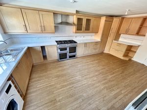 Kitchen- click for photo gallery